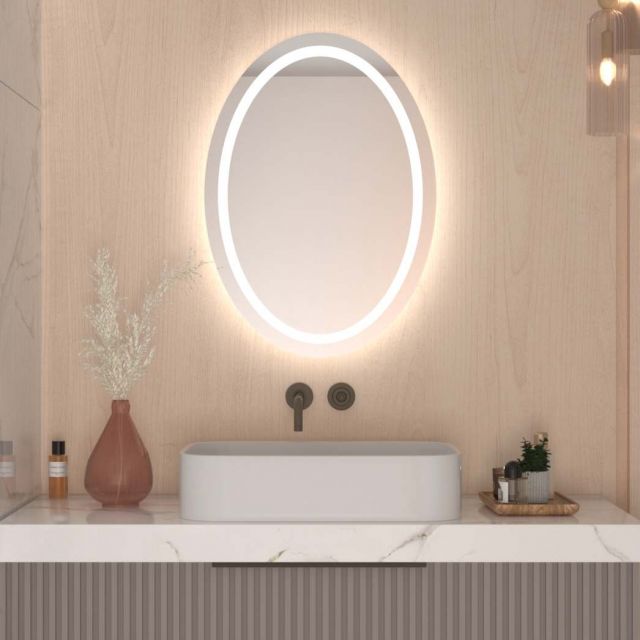 Ovalno ogledalo z LED osvetlitvijo A13